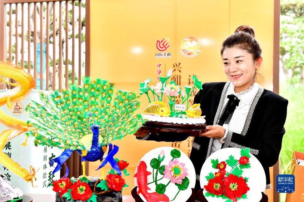万人炸金花下载